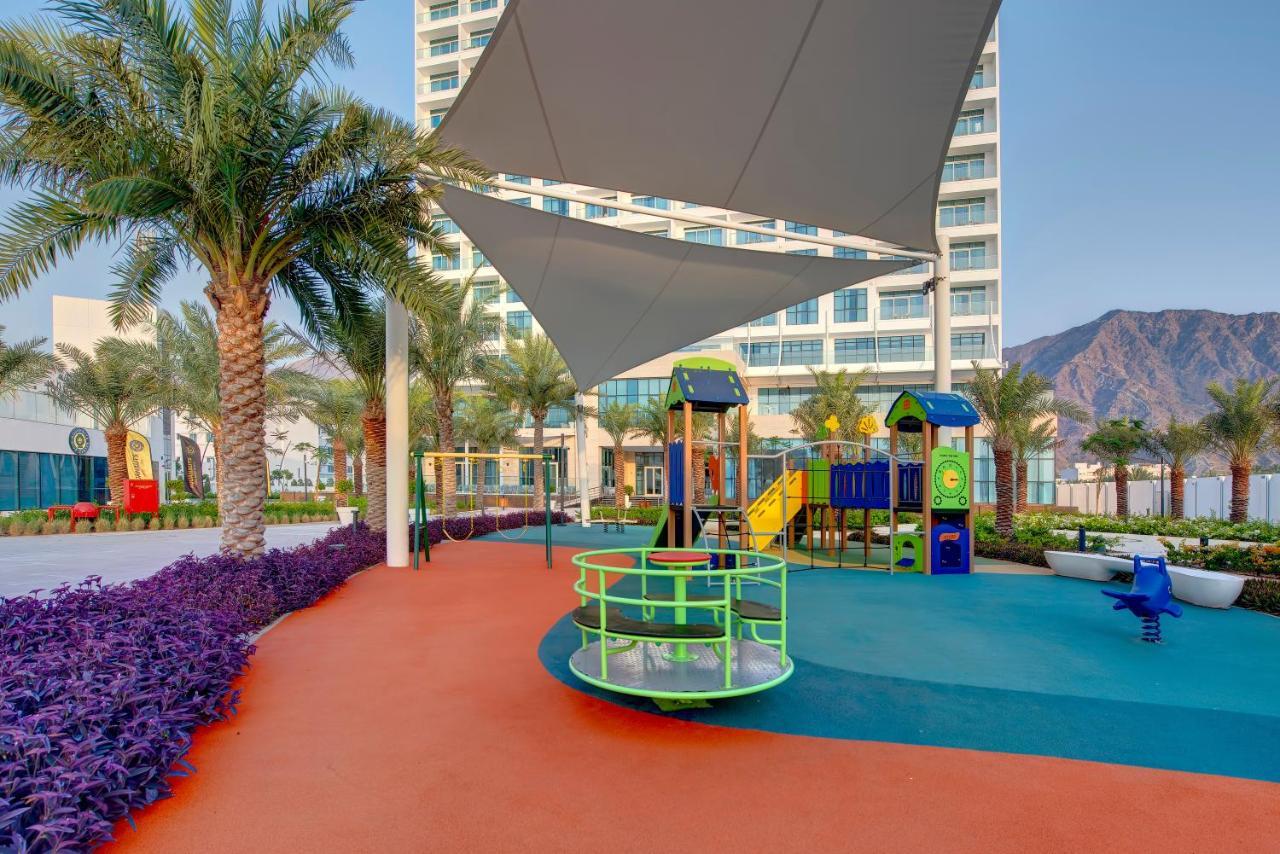 Royal M Al Aqah Beach Resort By Gewan Exterior foto Children's play area