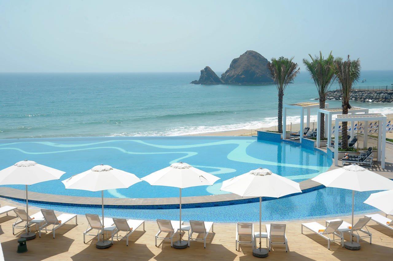 Royal M Al Aqah Beach Resort By Gewan Exterior foto The Cove Rotana Resort