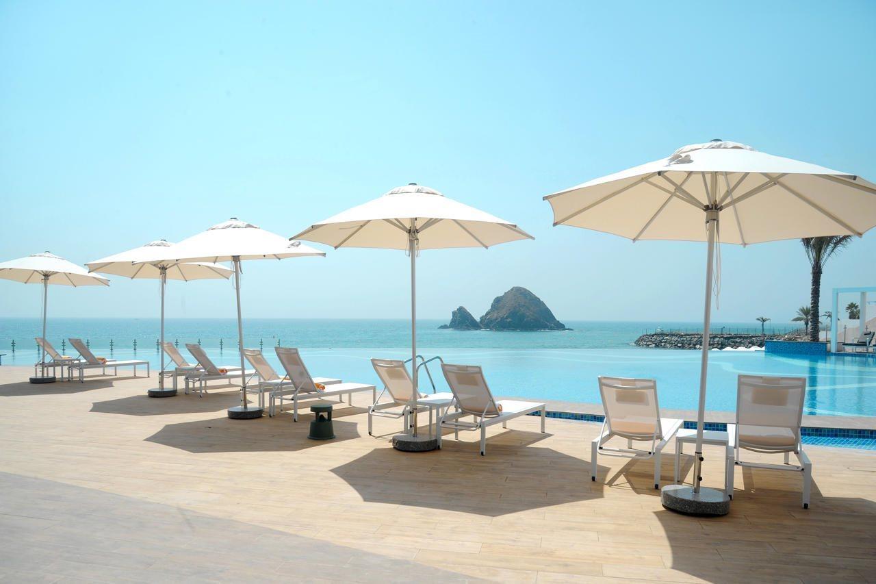 Royal M Al Aqah Beach Resort By Gewan Exterior foto The View